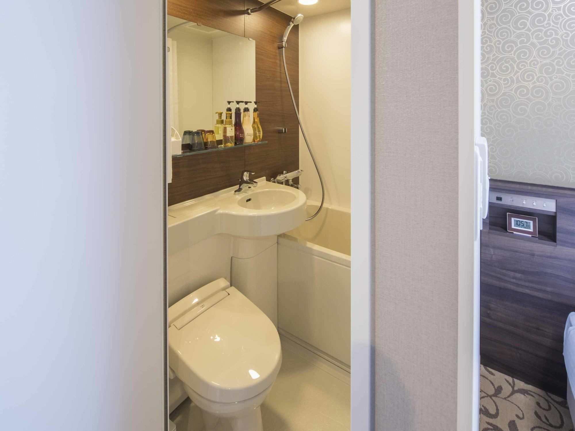 Hotel Wbf Shinsaibashi Ōsaka Eksteriør bilde